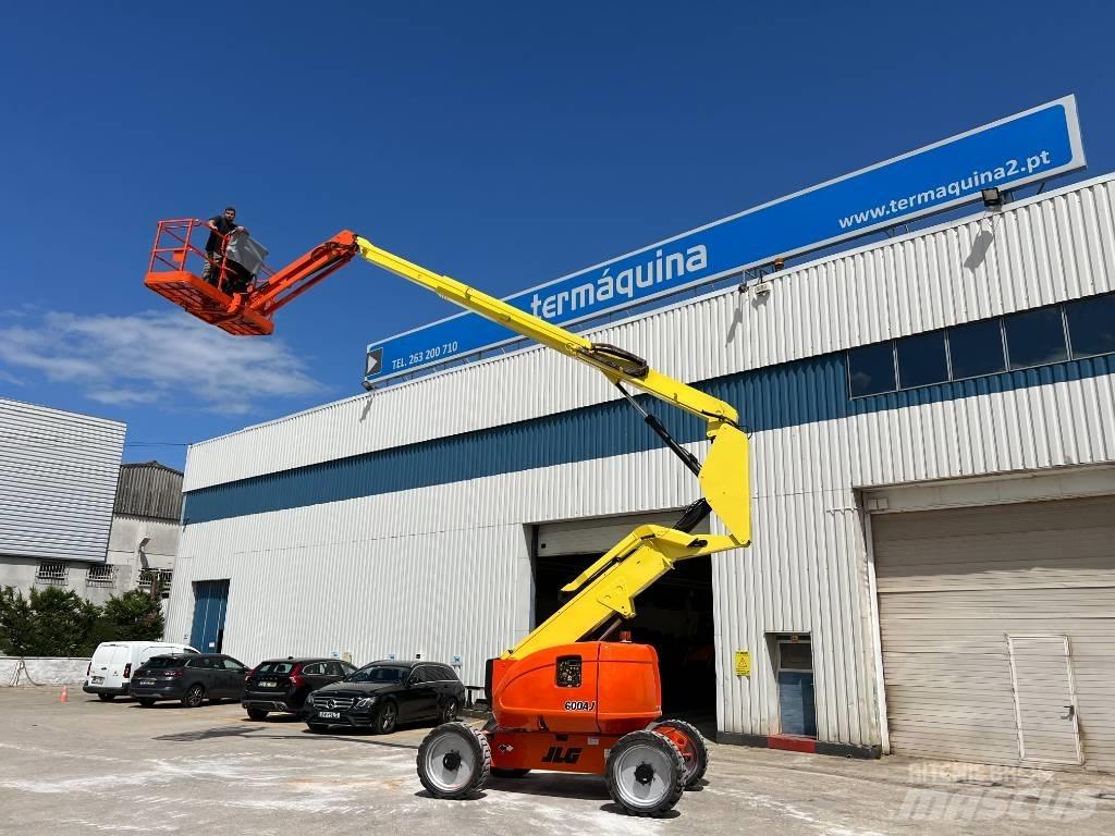 JLG 600 AJ Kĺbové plošiny