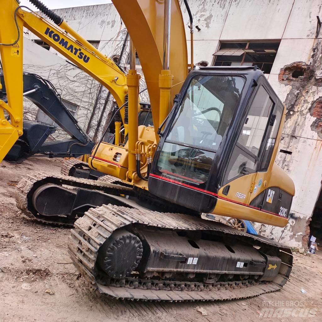 CAT 320 C L Pásové rýpadlá