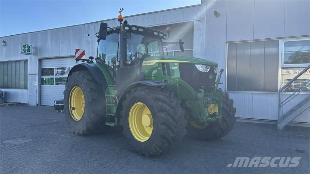 John Deere 6R195 Traktory