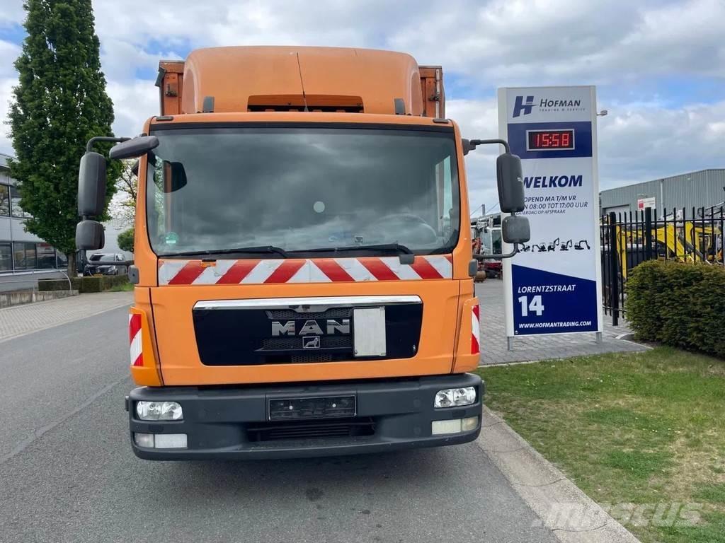 MAN TGL 8.220 Plošinové nákladné automobily/nákladné automobily so sklápacími bočnicami