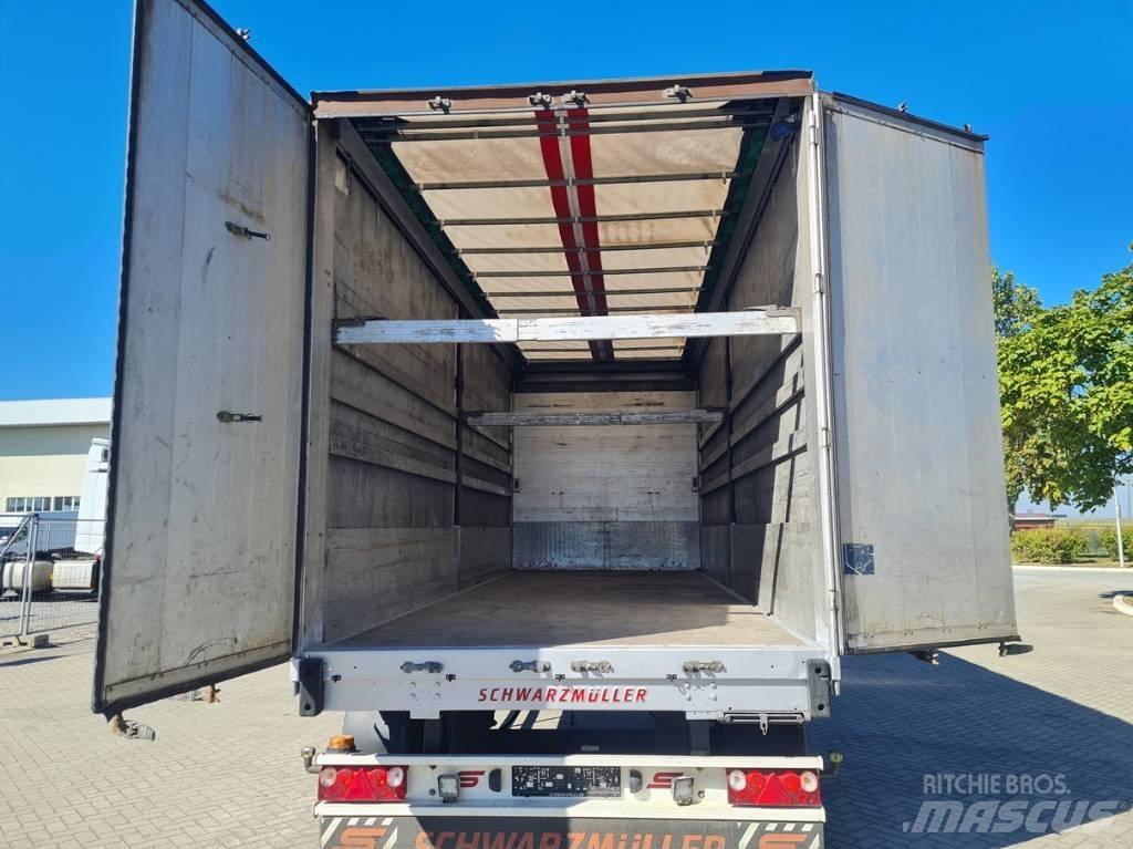 Schwarzmüller 7.4m Prívesy s bočnou zhrnovacou plachtou