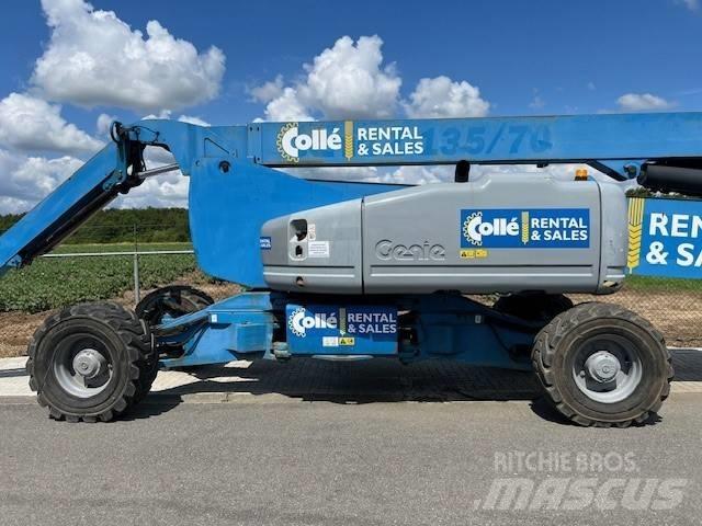 Genie Z 135 Kĺbové plošiny