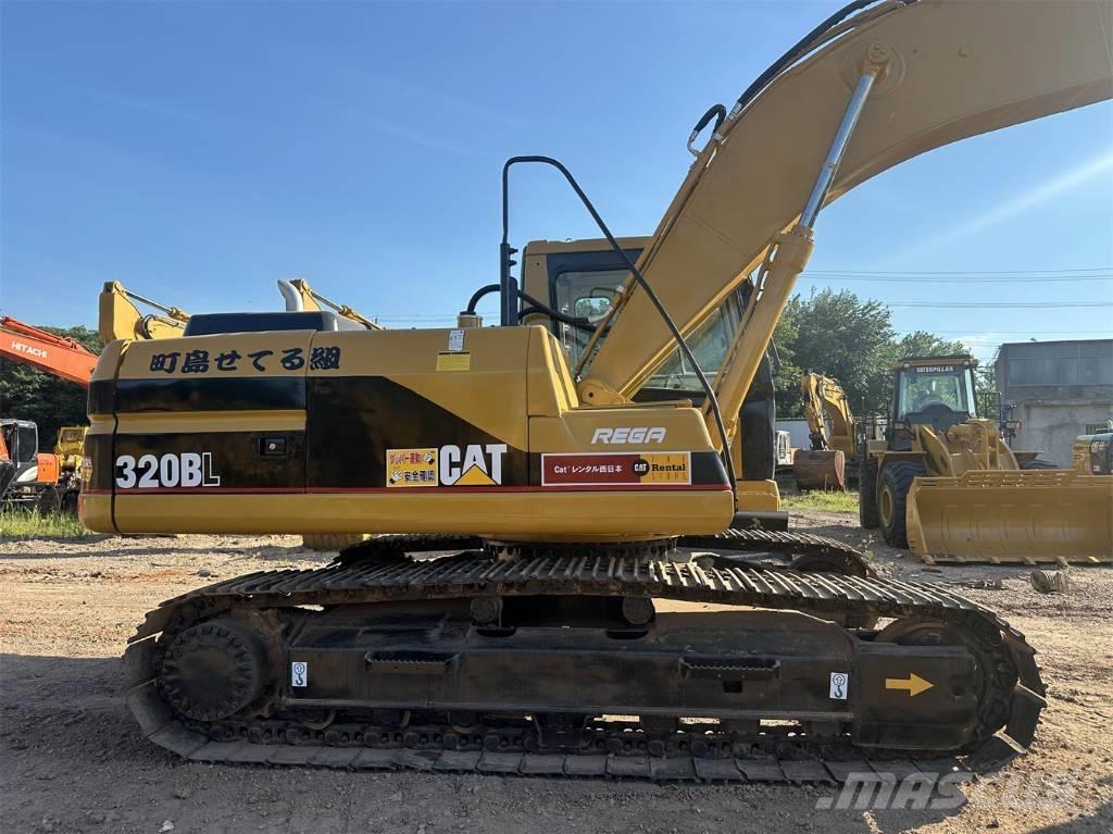CAT 320 B Pásové rýpadlá