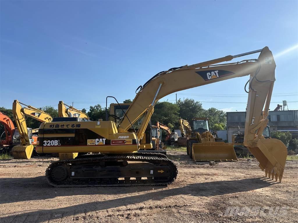 CAT 320 B Pásové rýpadlá