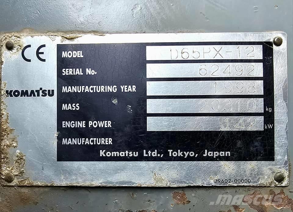 Komatsu D 65 PX-12 Pásové dozéry