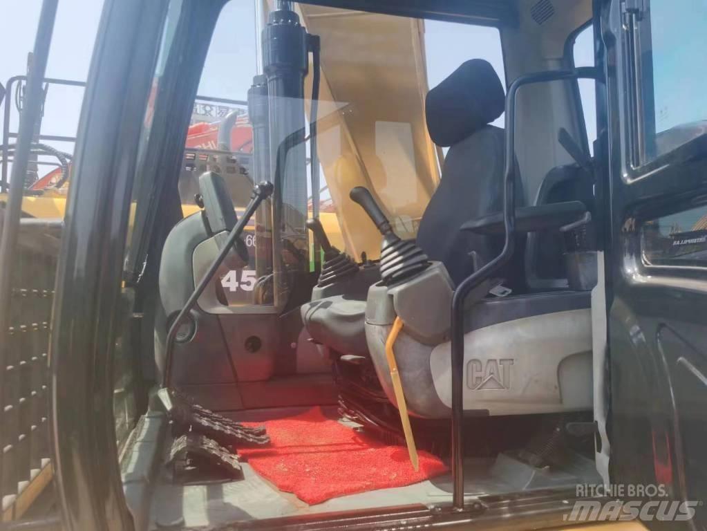 CAT 320 D Pásové rýpadlá