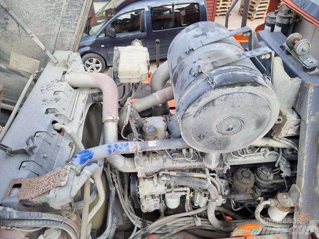 Doosan DA 40 6x6 Kĺbové nákladné autá