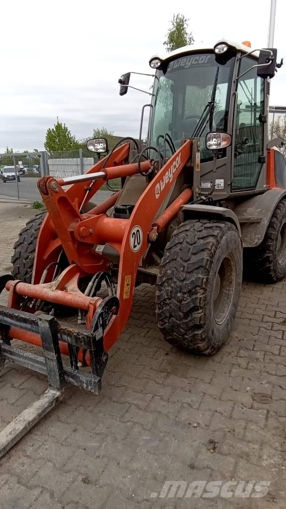 Atlas Weycor AR440 Kolesové nakladače