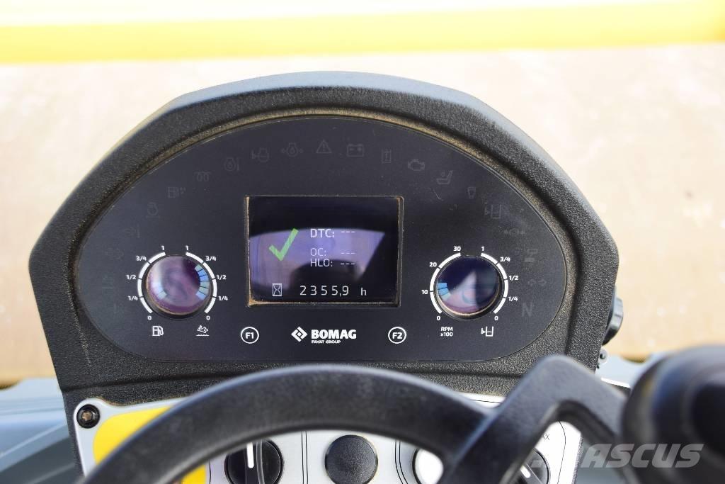 Bomag BW 213 DH Ťahačové valce