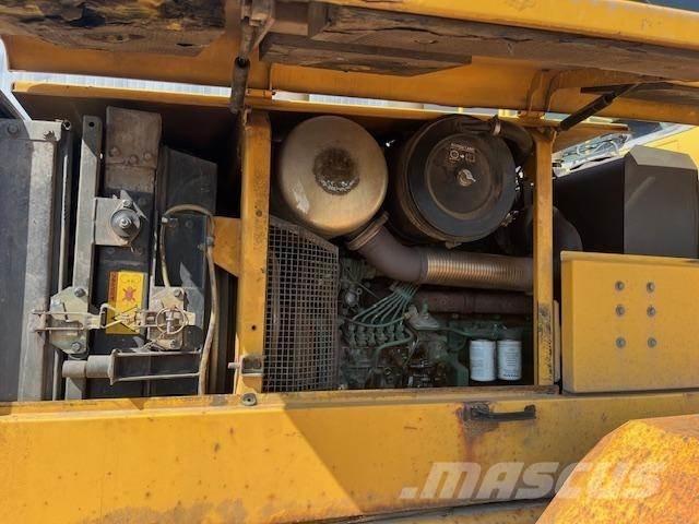 Volvo L70C Kolesové nakladače