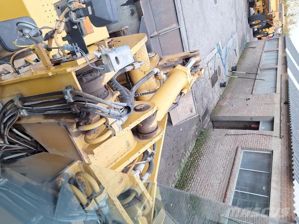 CAT 938G ll Kolesové nakladače