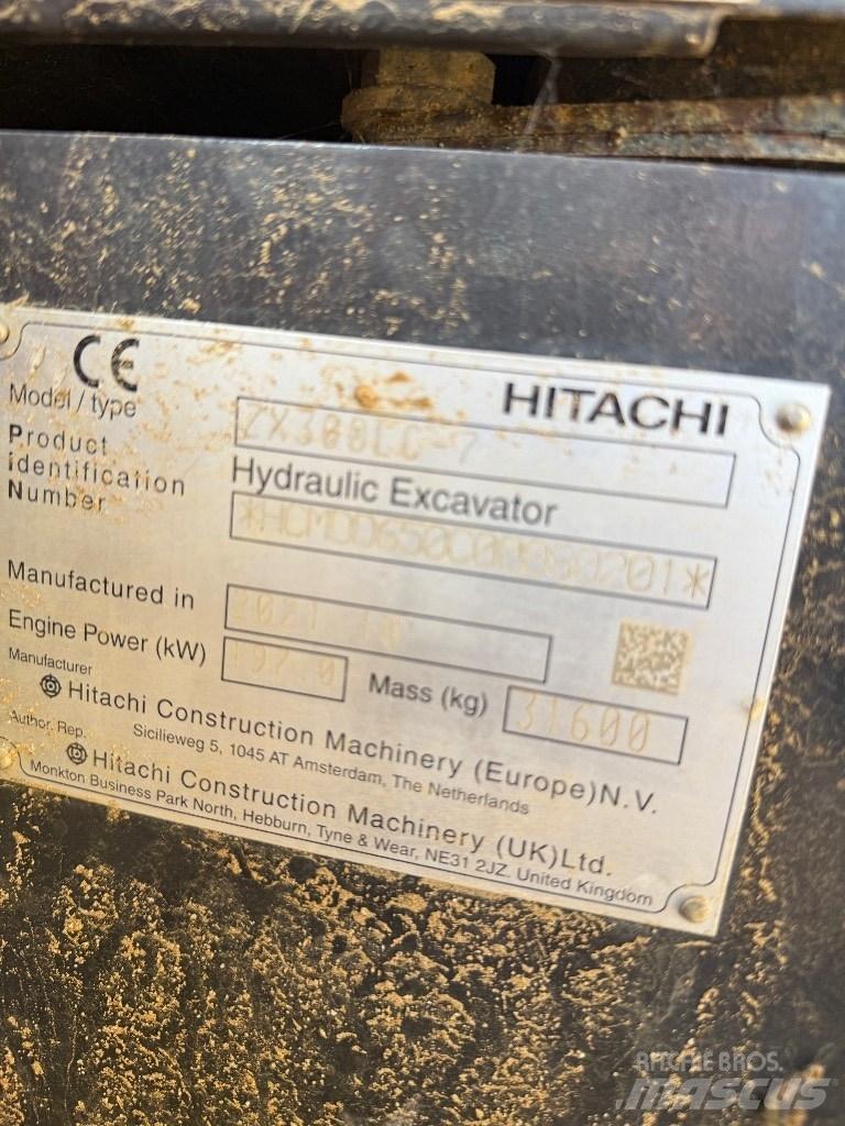 Hitachi ZX 300 LC-7 Pásové rýpadlá