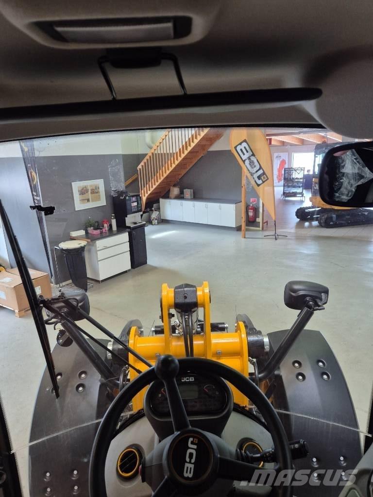 JCB 409 Kolesové nakladače