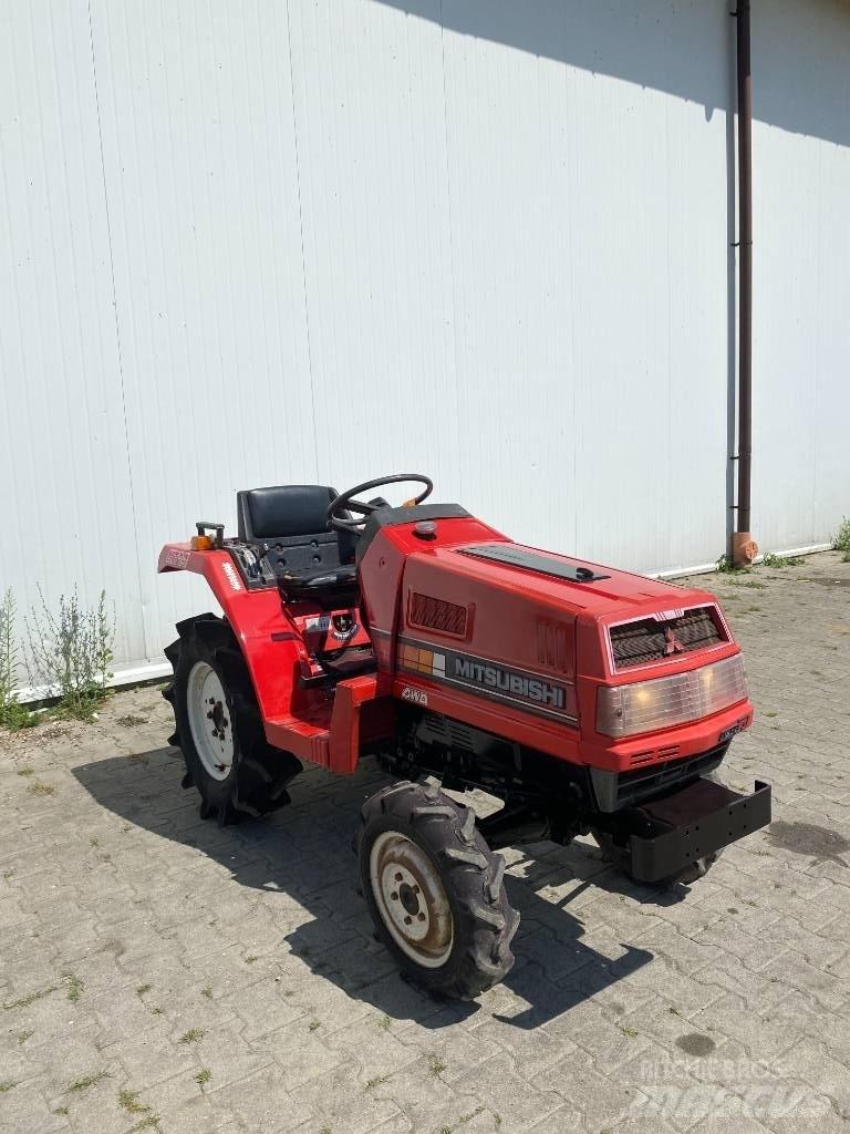 Mitsubishi MT 14 Kompaktné traktory