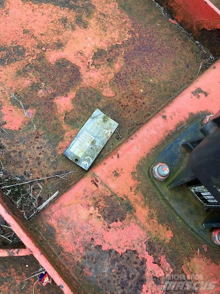 Kuhn BAV 1550 Žacie stroje