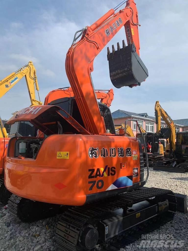 Hitachi Zaxis 70 Mini rýpadlá < 7t