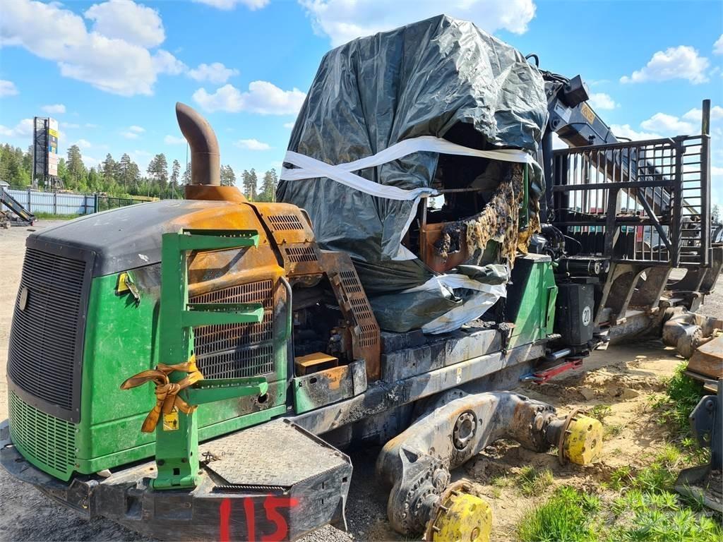 John Deere 1210E Lesné traktory