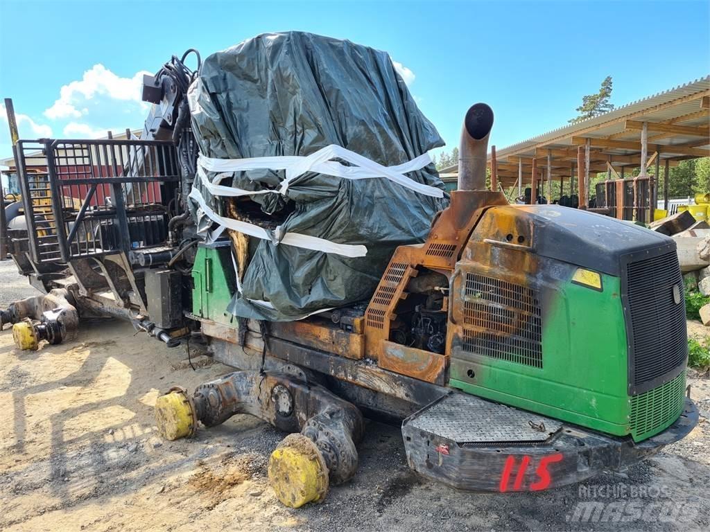 John Deere 1210E Lesné traktory