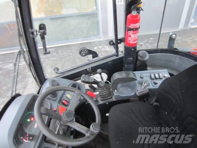 Kubota R 065 Kolesové nakladače