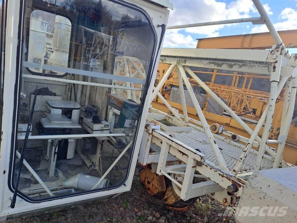 Liebherr 71 EC Stavebné žeriavy