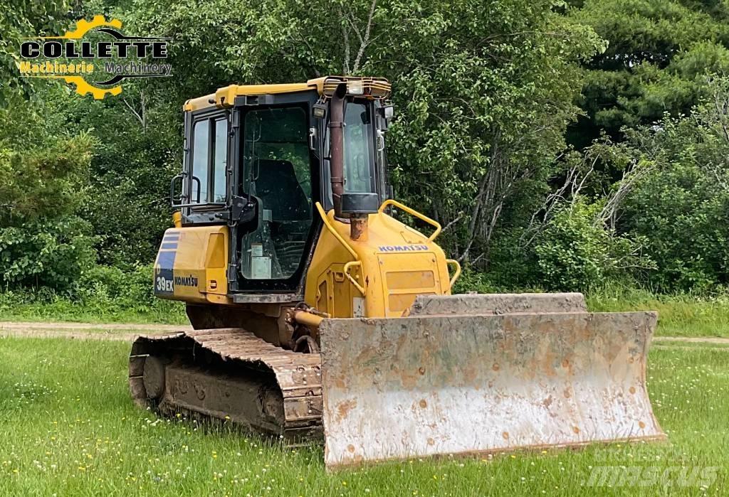 Komatsu D 39 EX-22 Pásové dozéry
