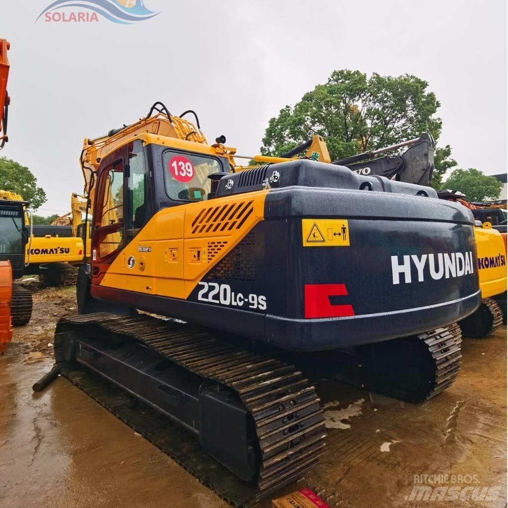 Hyundai R220LC-9S Kolesové rýpadlá