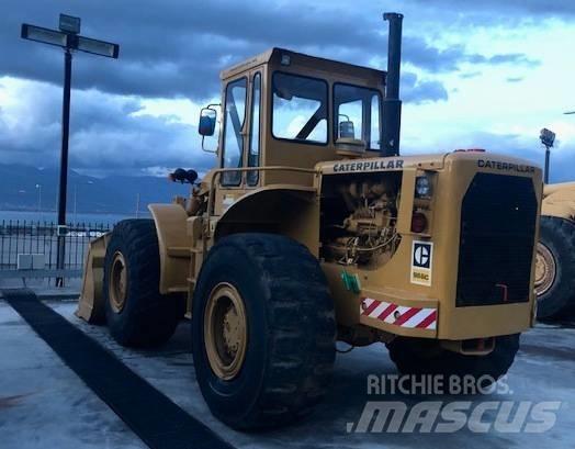 CAT 966 Kolesové nakladače
