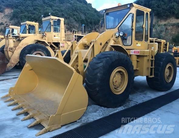 CAT 966 Kolesové nakladače