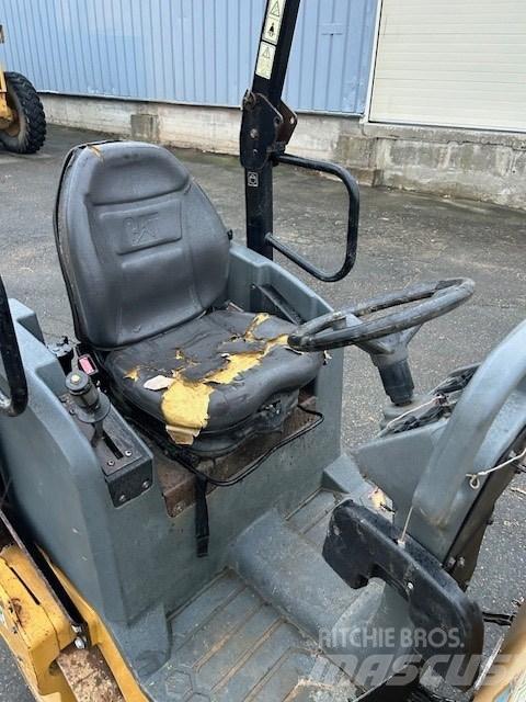 CAT CB 14 B Tandemové valce