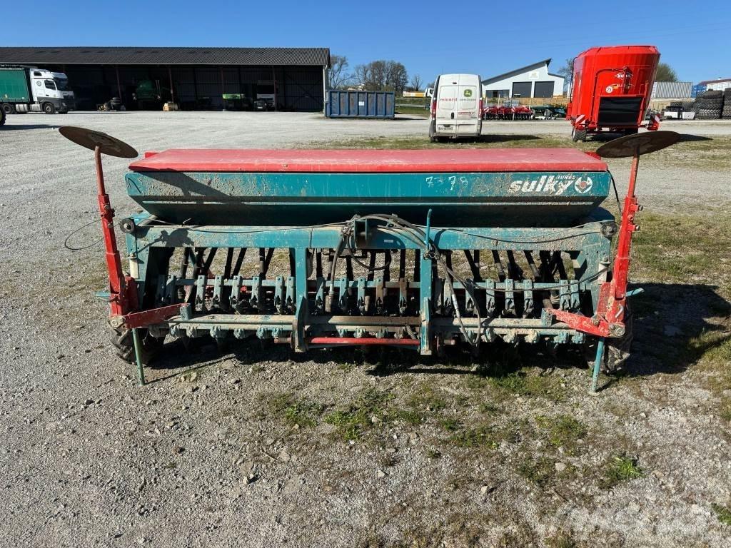 Sulky Master 3 Mechanické sejačky