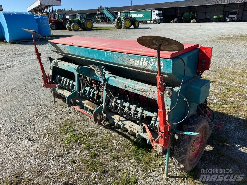 Sulky Master 3 Mechanické sejačky