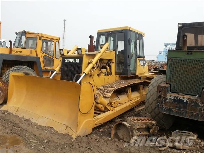 CAT D 6 G LGP II Pásové dozéry