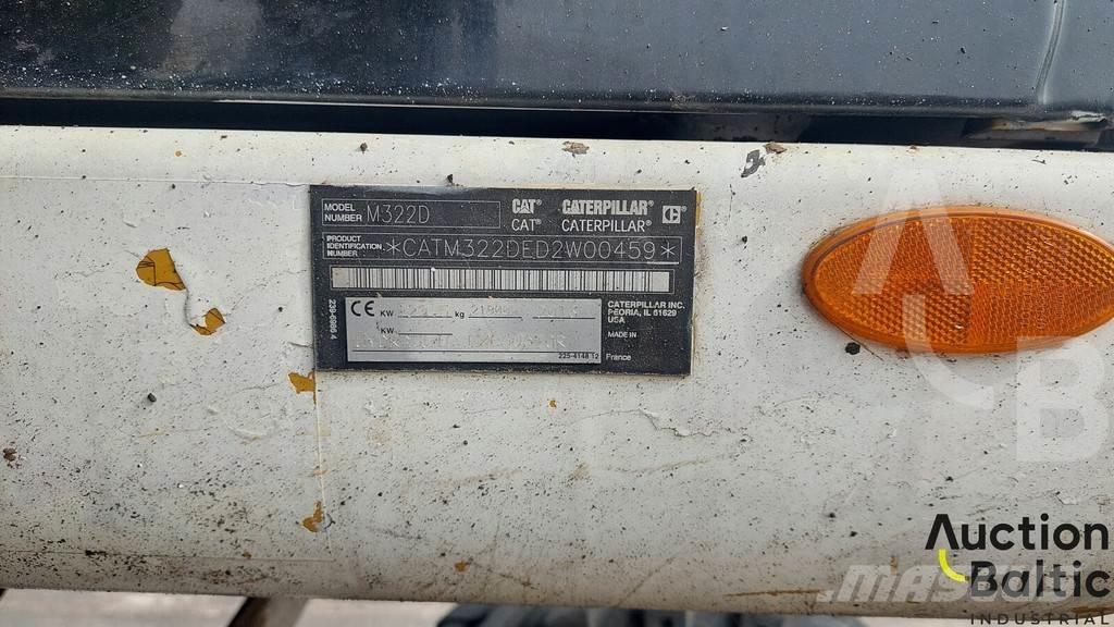 CAT M 322 D Kolesové rýpadlá