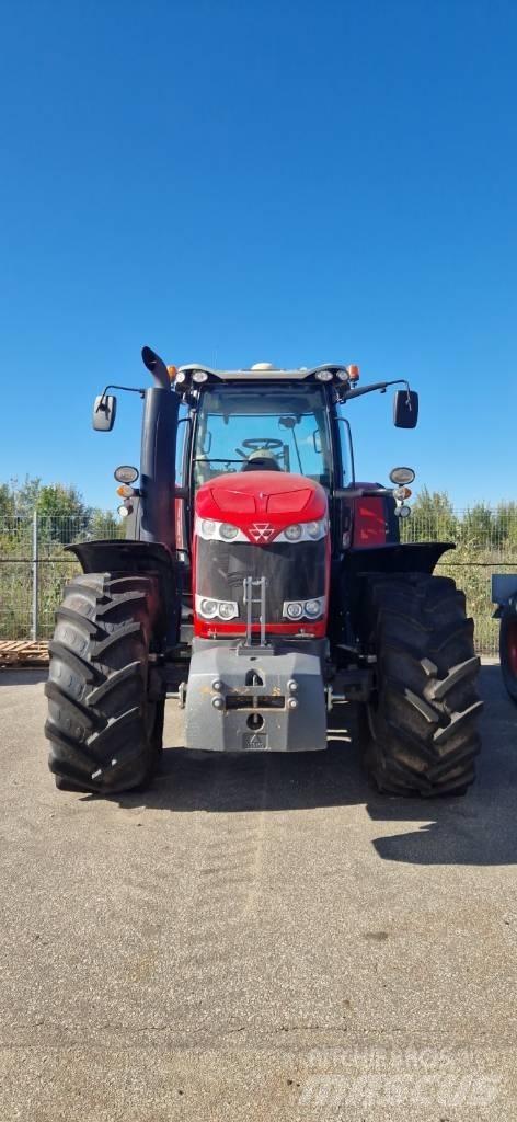 Massey Ferguson 8727 Traktory