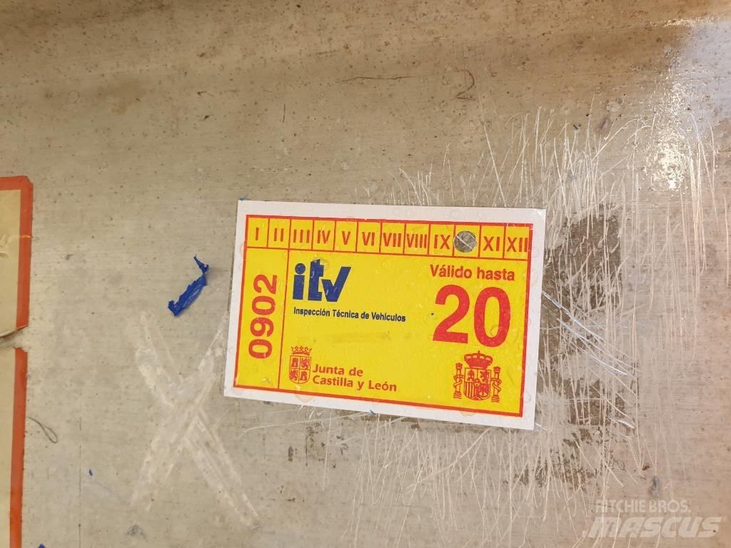 Benalu T34C Vyklápacie prívesy