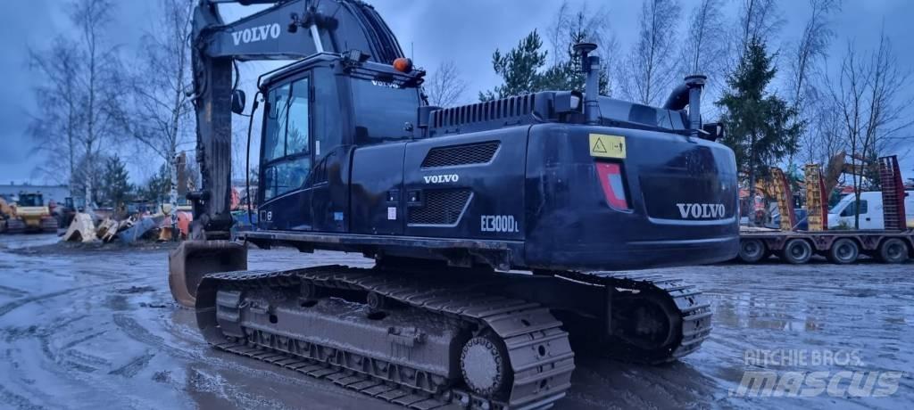 Volvo EC 300 D L Pásové rýpadlá