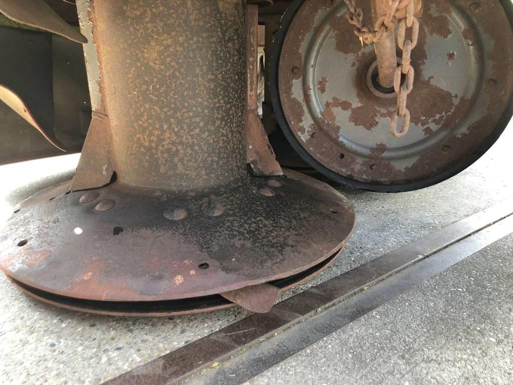 CLAAS Corto 275 F Žacie stroje