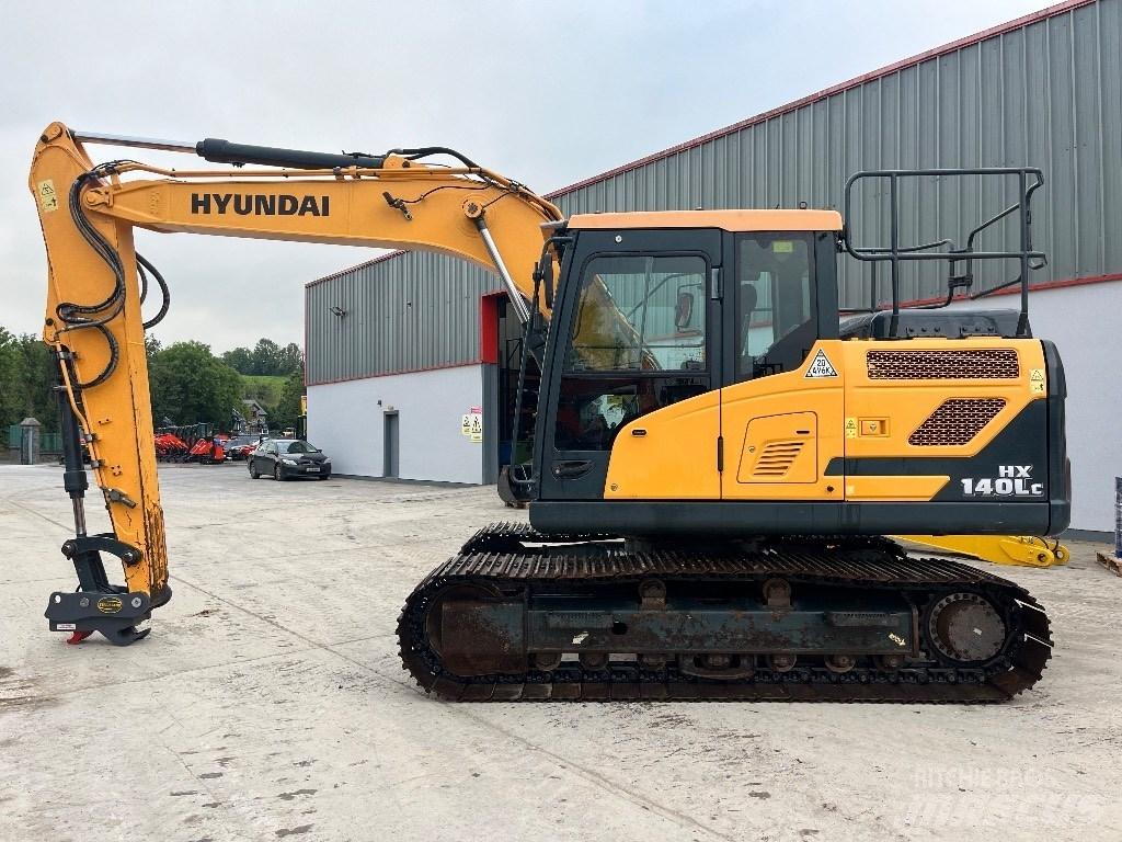 Hyundai HX140LC Pásové rýpadlá