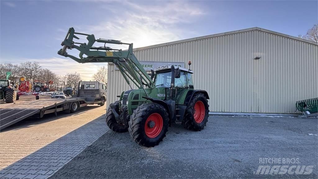 Fendt 716 Traktory