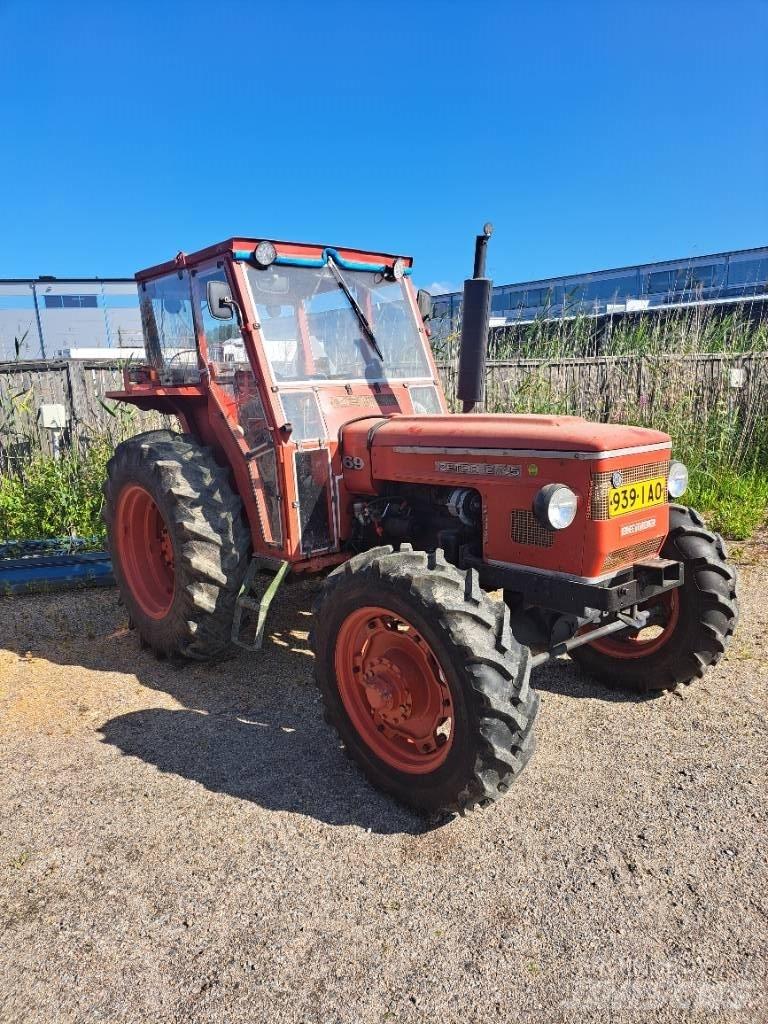 Zetor 6745 Traktory