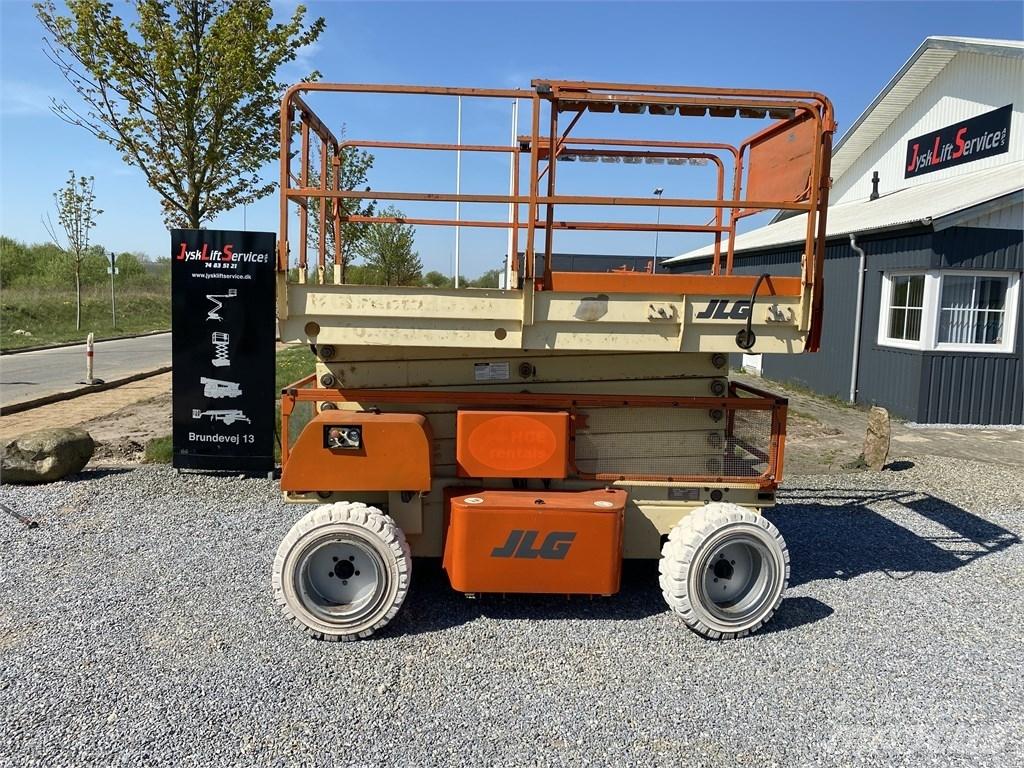 JLG 3969 E Nožnicové zdvíhacie plošiny