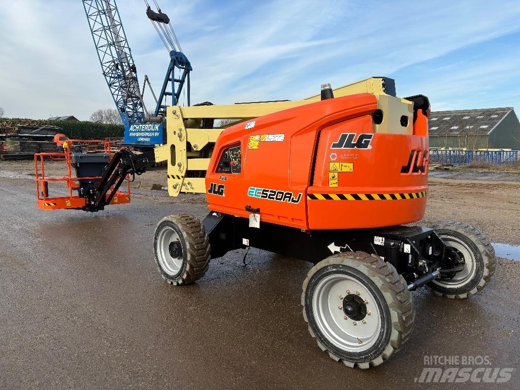 JLG EC 520 AJ Kĺbové plošiny