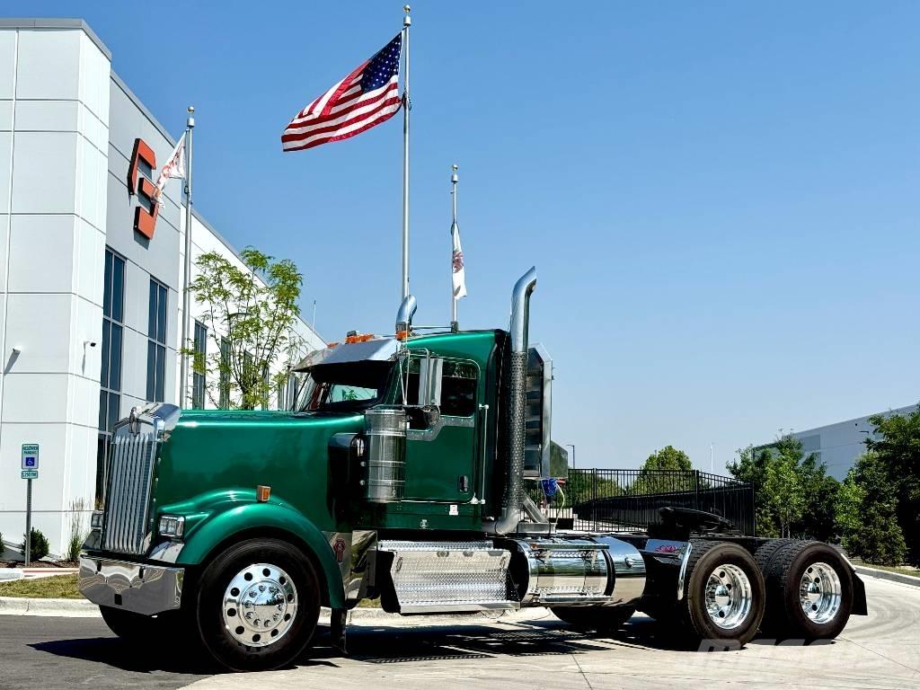 Kenworth W 900 Ťahače