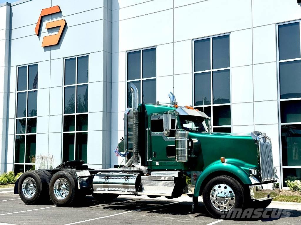 Kenworth W 900 Ťahače