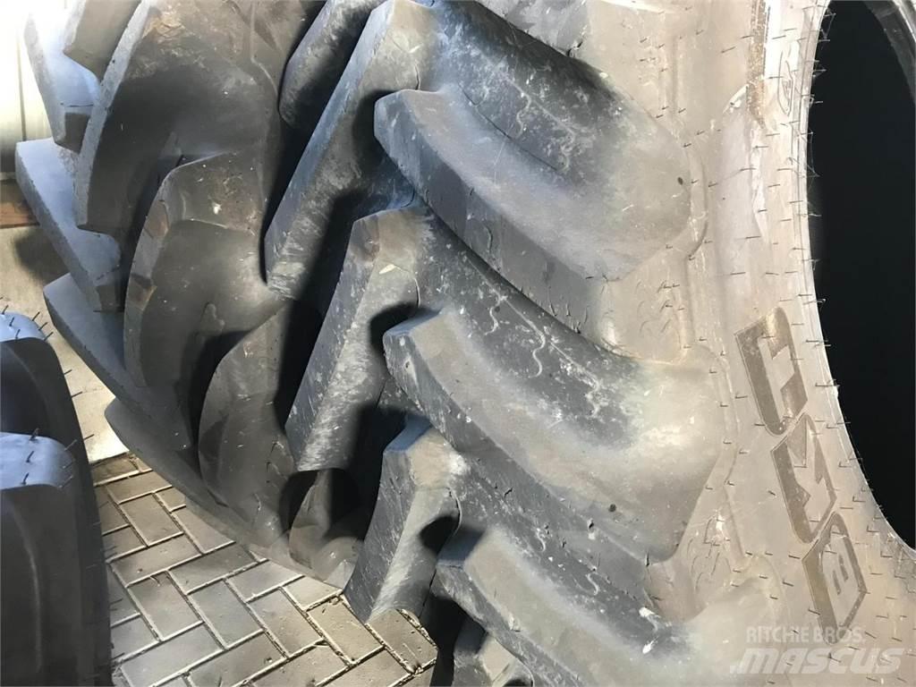 BKT 650/85R42 IF Pneumatiky, kolesá a ráfiky