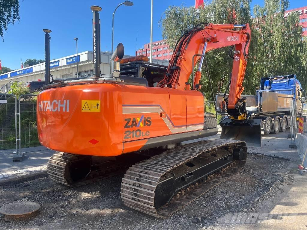Hitachi ZX 210 Pásové rýpadlá