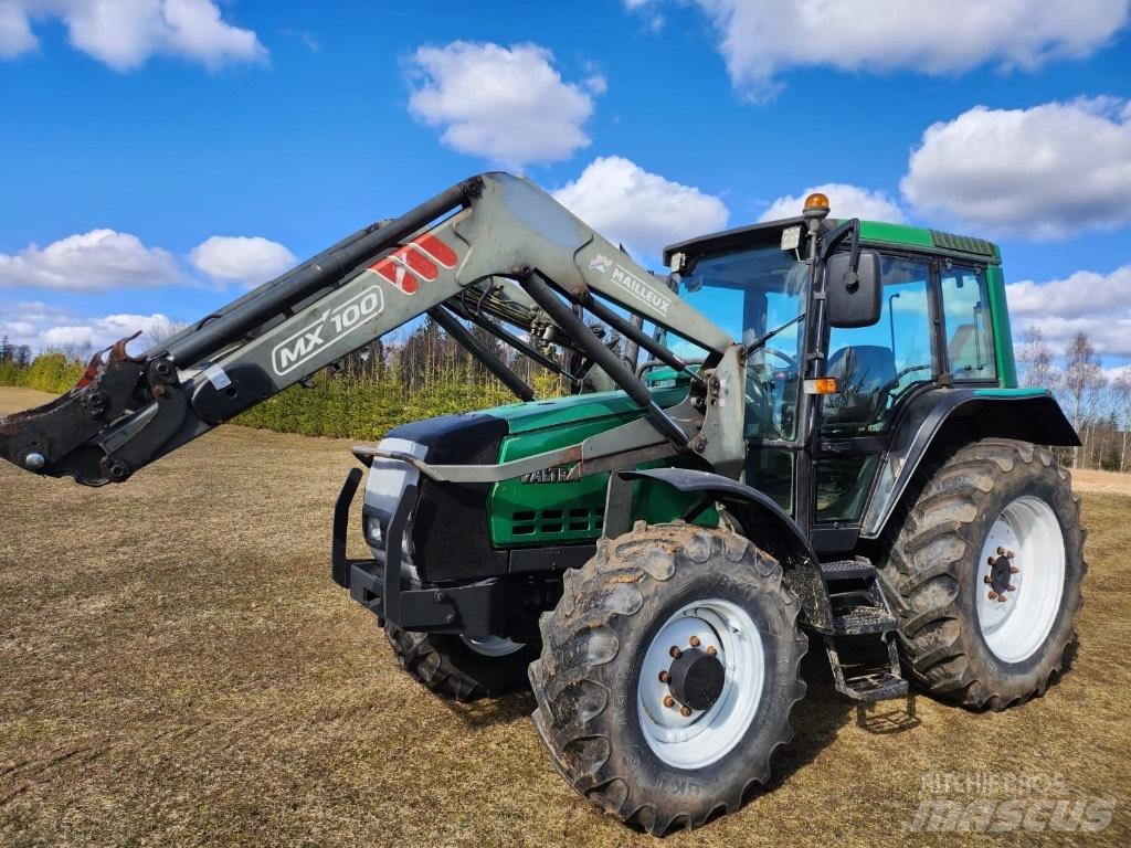 Valtra 6250 Traktory