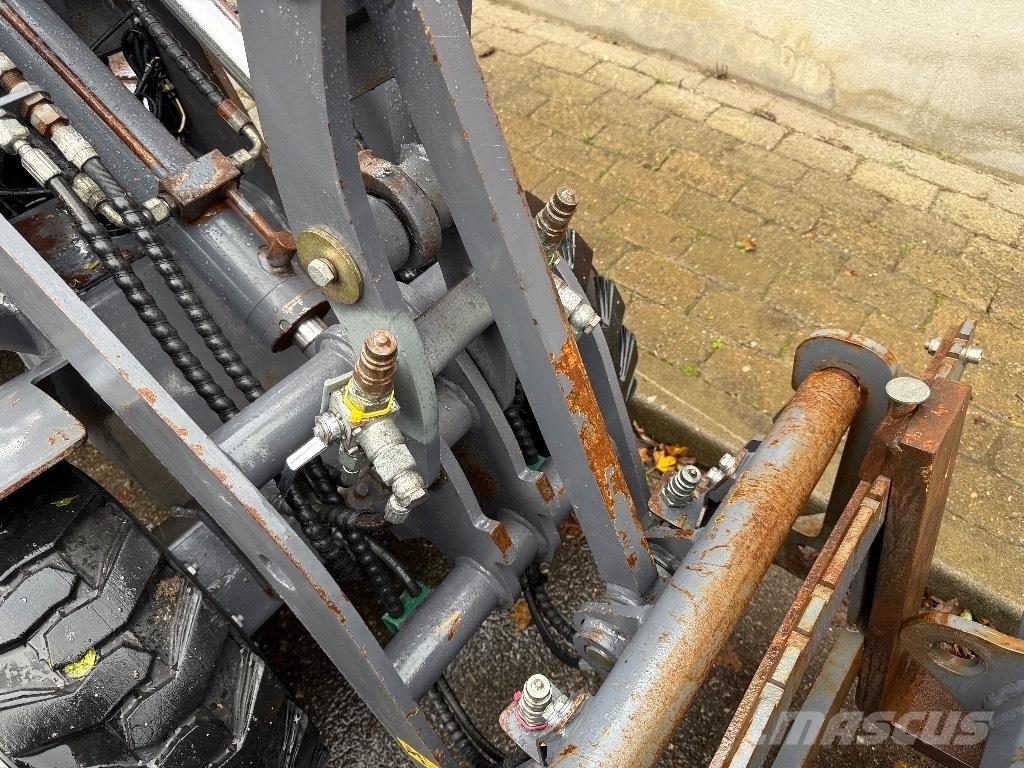Eurotrac W10 Kolesové nakladače