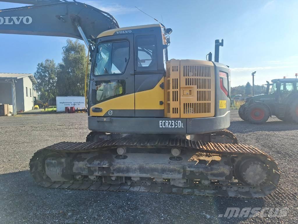 Volvo ECR 235 D Pásové rýpadlá