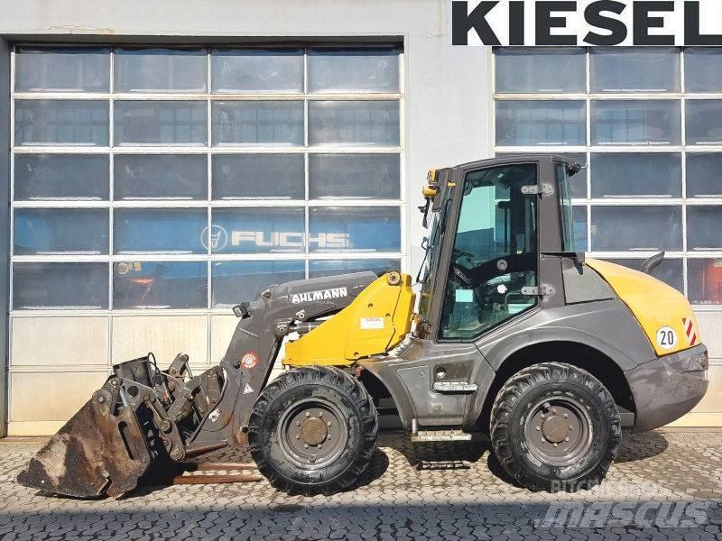 Ahlmann AS 900 Kolesové nakladače